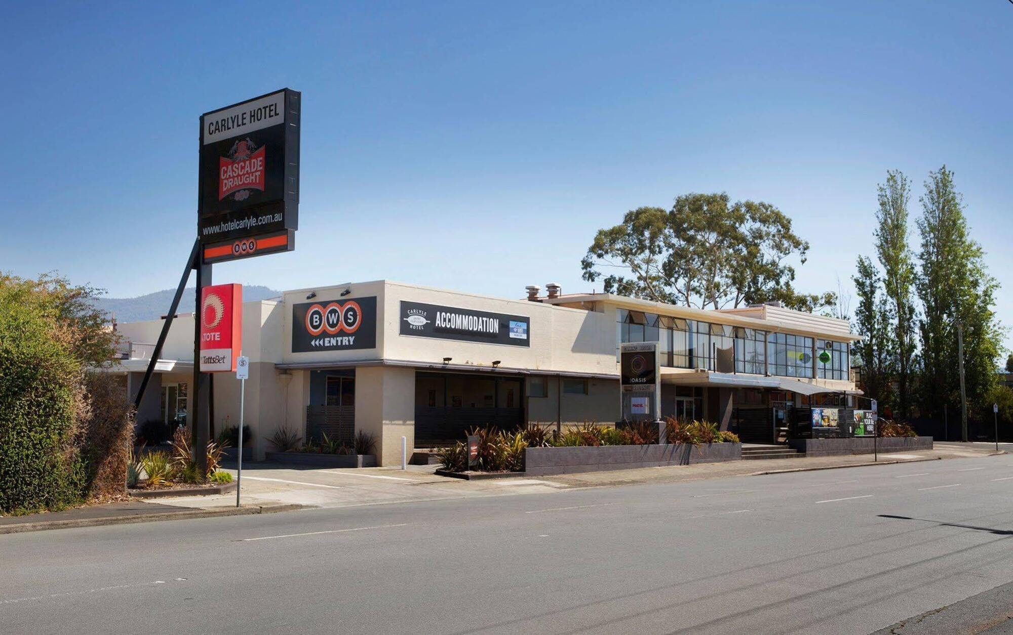 Nightcap At Carlyle Hotel Derwent Park Exterior photo